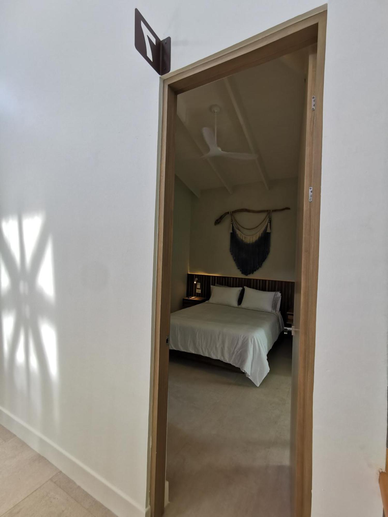 Casa Luna - Private Suites With Ocean View, Pool, Ac, Wifi Playa Santa Teresa  Esterno foto